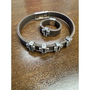 Sterling 925 Rubber Bracelet + Ring Set Pavé Cross Crystal Gray Taupe